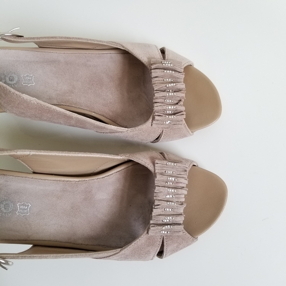 IGI & CO Beige Suede Sandals, Italy - Picture 10 of 12